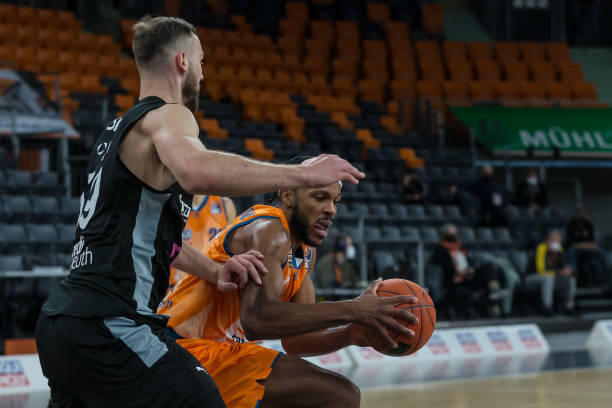 洲竞争中 洲竞争中