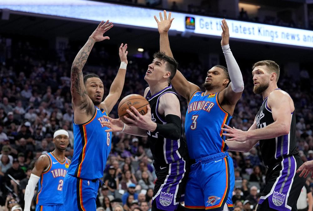 强调通过本 强调通过本