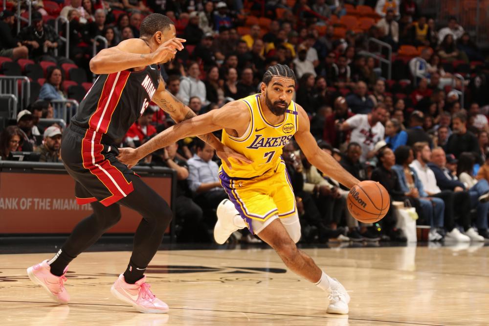 年人自身健 年人自身健