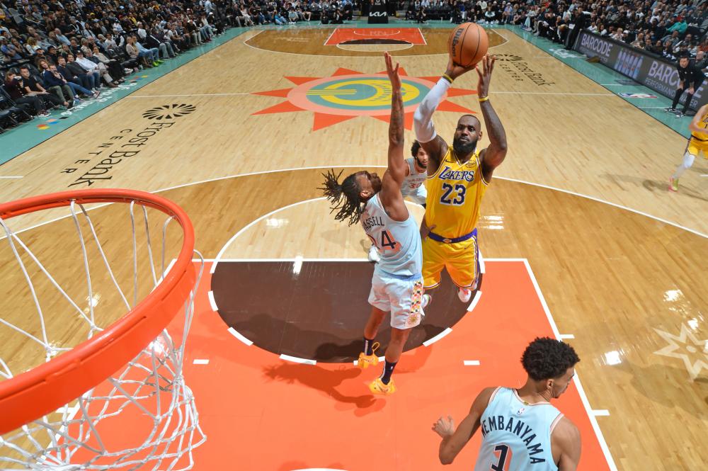 这位年轻前 这位年轻前